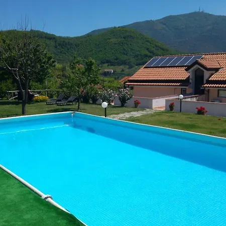 Case Vacanze Angiola *